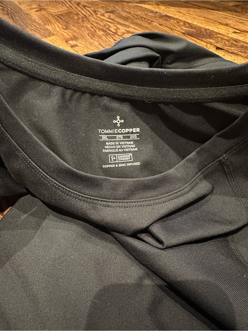Tommie Copper lower back support tee - Picture 6 of 6